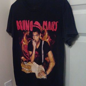 Bruno Mars Moonshine Jungle Tour 'Rap'  T-Shirt